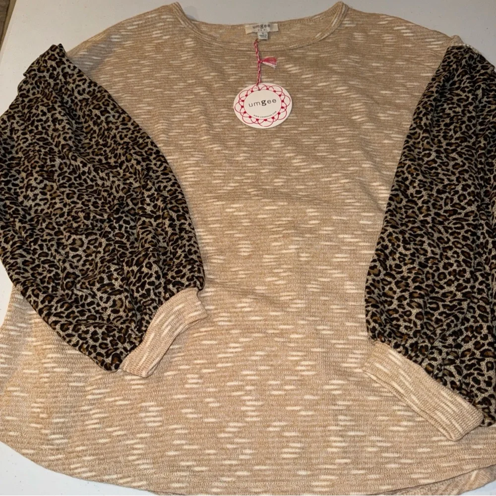 Umgee Size Small New‎ Tunic Leopard Balloon Sleeves Animal Print Boho NWT Deer